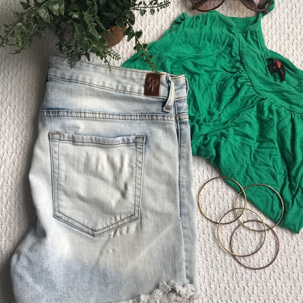 Sneak Peek- Distressed Shorts